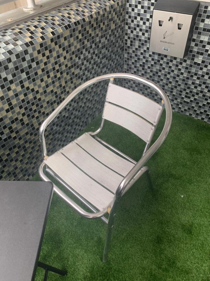 Luxury Panoramic Balcony Swindon Central Екстериор снимка